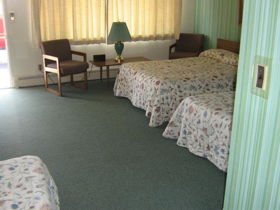 Chapel Hill Motel Brevort Camera foto