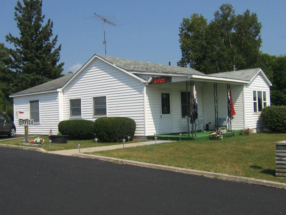 Chapel Hill Motel Brevort Esterno foto