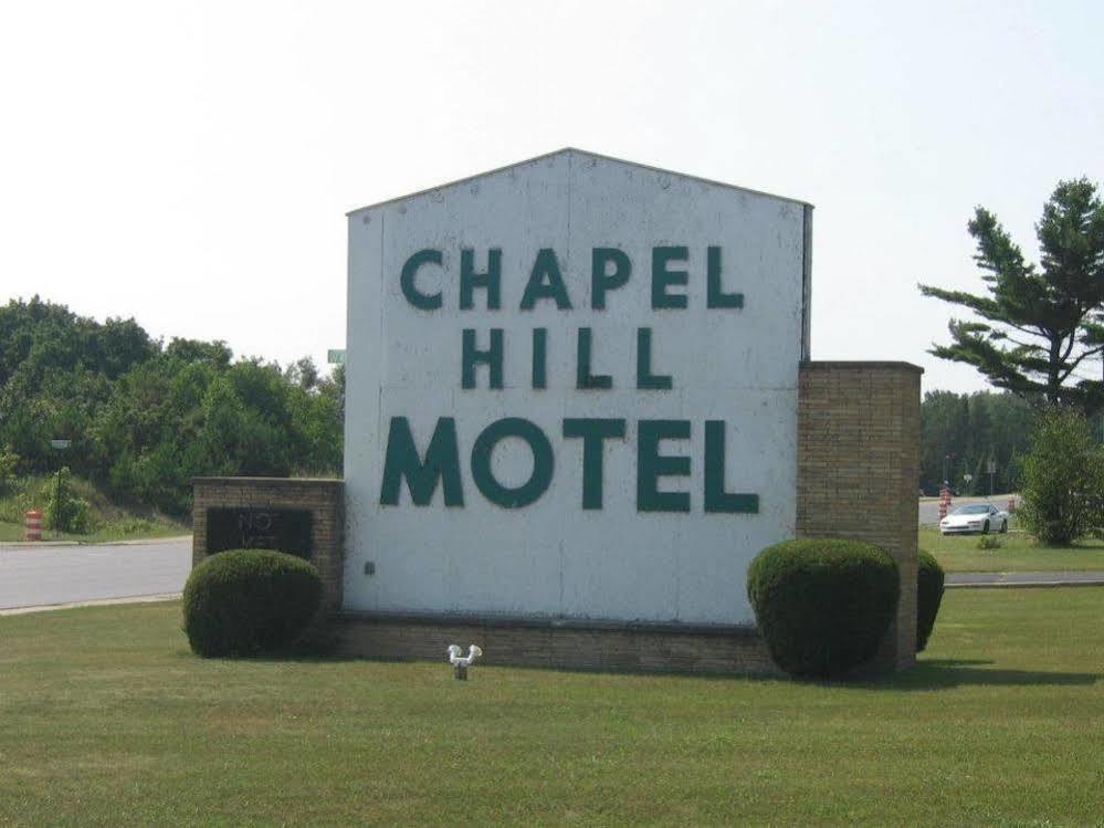 Chapel Hill Motel Brevort Esterno foto